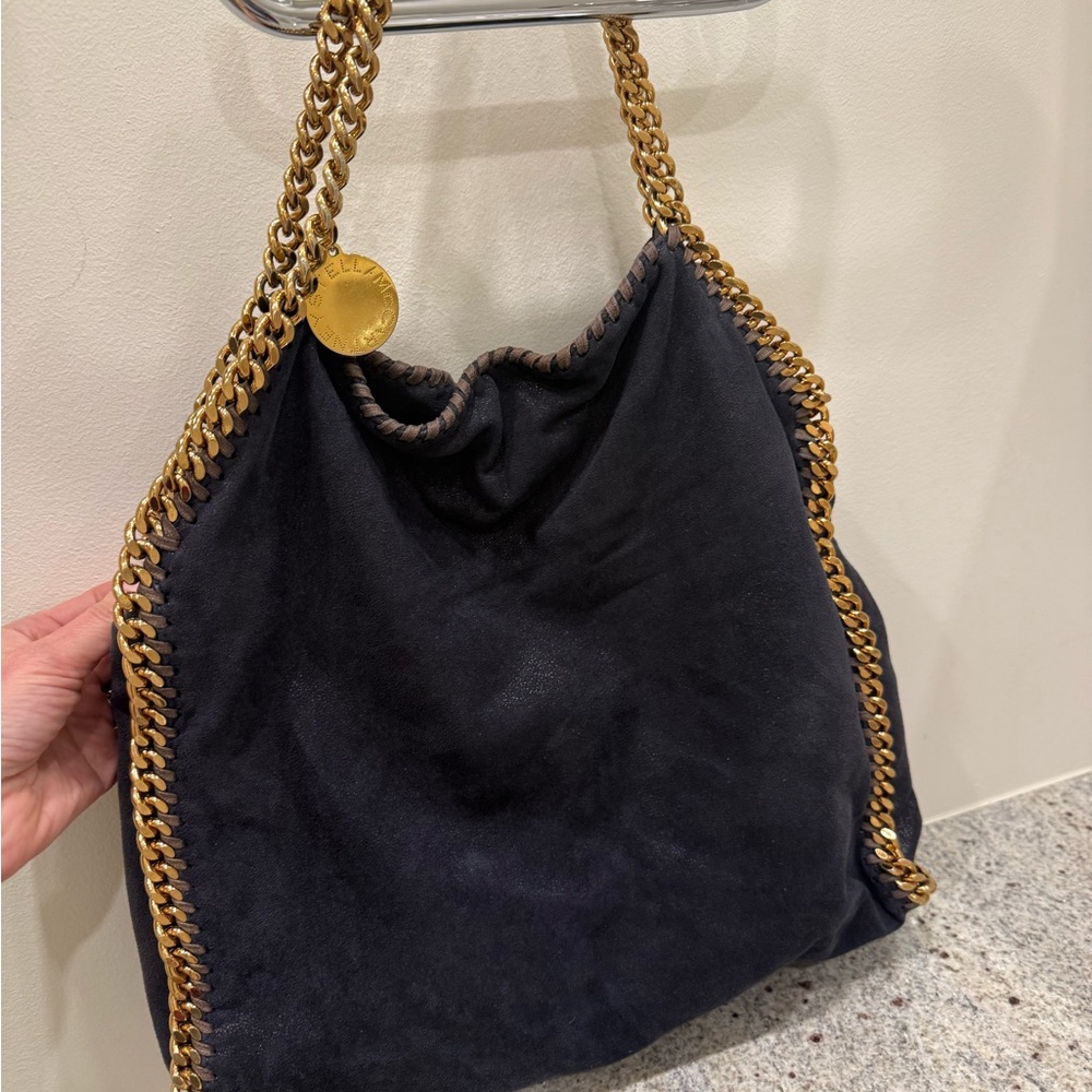 Stella McCartney Navy Falabella Bag with Gold Chain - Picture 6 of 12
